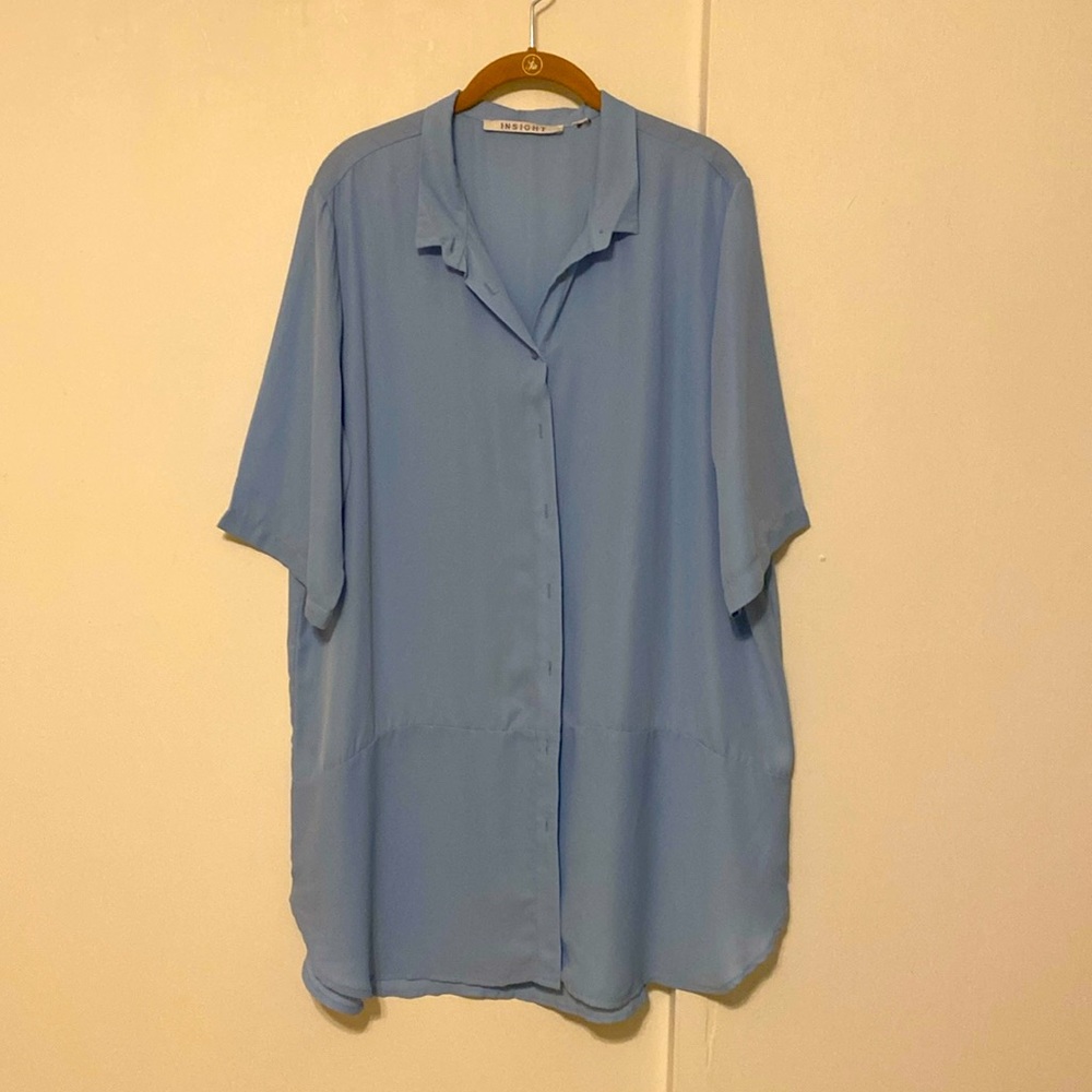 Insight blue button up blouse